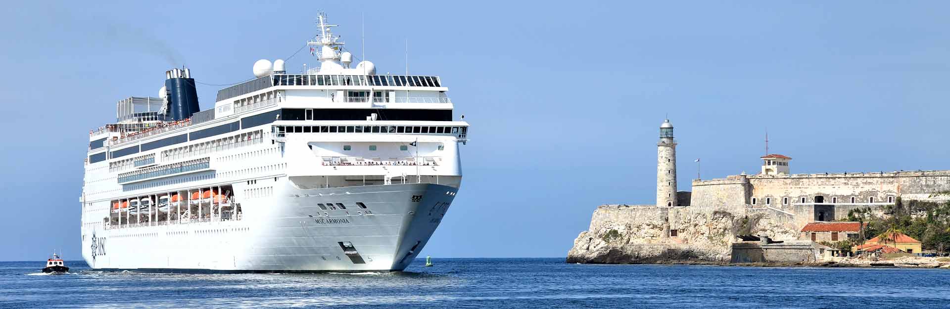 http://www.cuba.travel/Portals/0/Images/global%20cuba%20travel/informacion%20util/cabecera%20de%20contenido/Crusero.jpg?ver=2018-02-27-103741-867