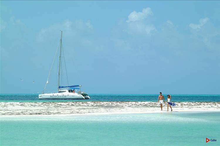 На Кубе ждут Вас белоснежные пляжи