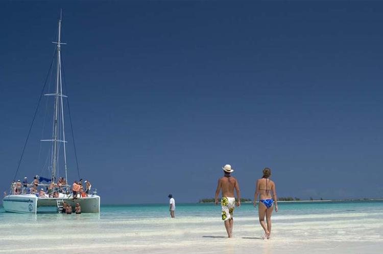 Кайо Медиа Луна (Media Luna), маленький кубинский островок с отличными достопримечательностями