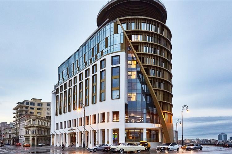 Paseo del  Prado – Новый отель в Гаване