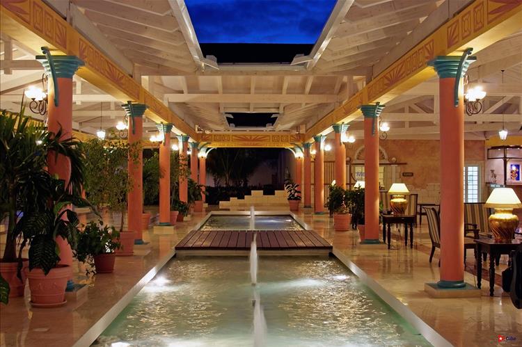 Meliá Las Dunas Hotel – An option for your holidays in the Caribbean.