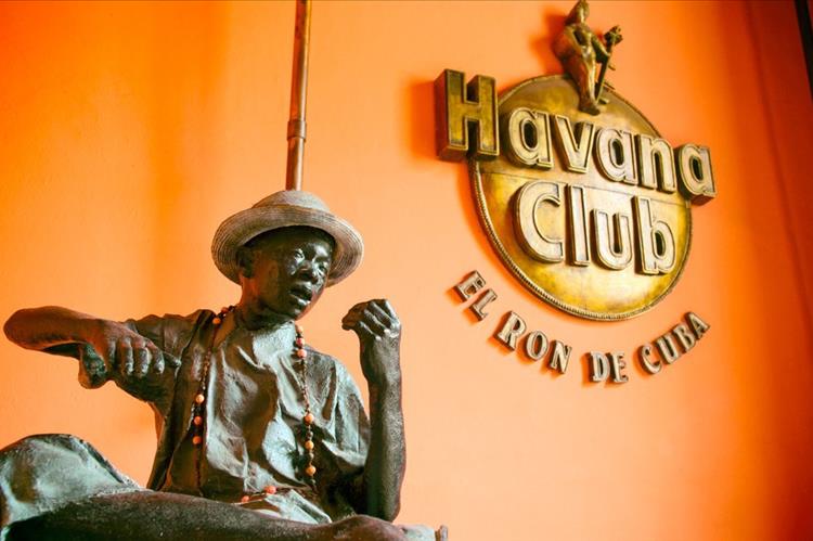 Ron Havana Club, genießen Sie seine Geschichte bequem von zu Hause aus