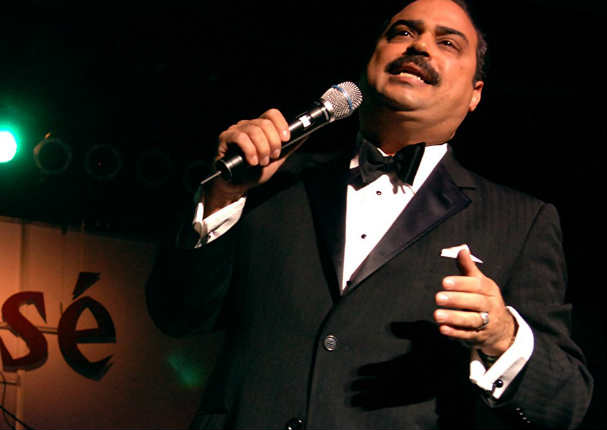 Gilberto Santa Rosa. Gilberto Santa Rosa.