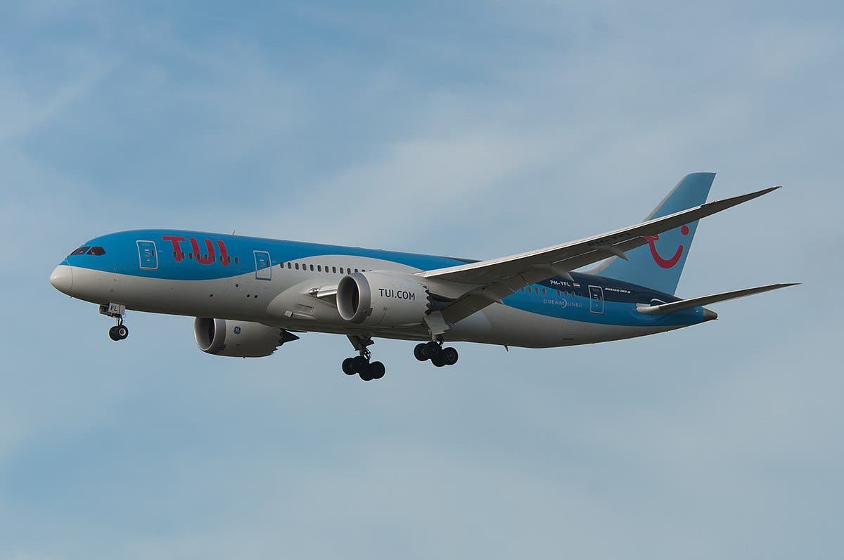 TUI (Touristik Union International) German Airline TUI (Touristik Union International) German Airline