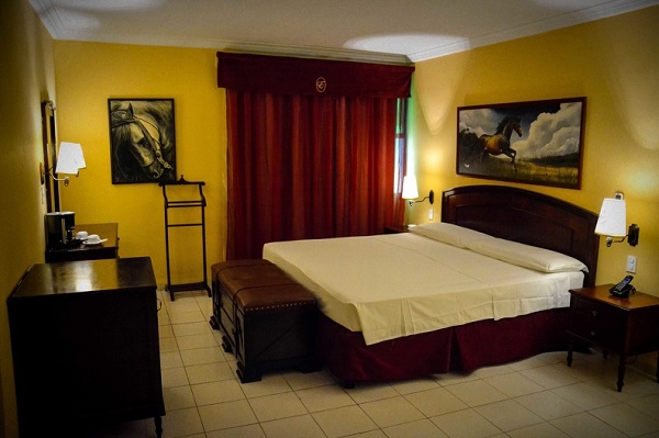 Habitación-Hotel-Caballeriza-Holguín-Cuba Habitación-Hotel-Caballeriza-Holguín-Cuba