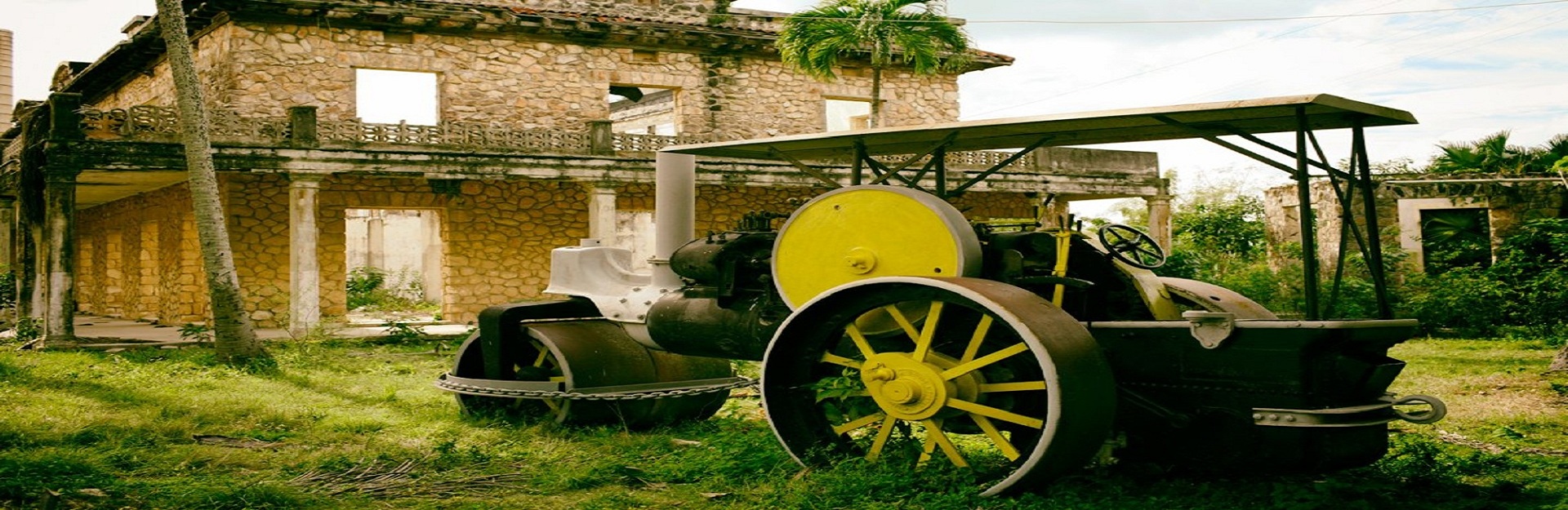 Jardines de Hershey, Mayabeque, Cuba Travel