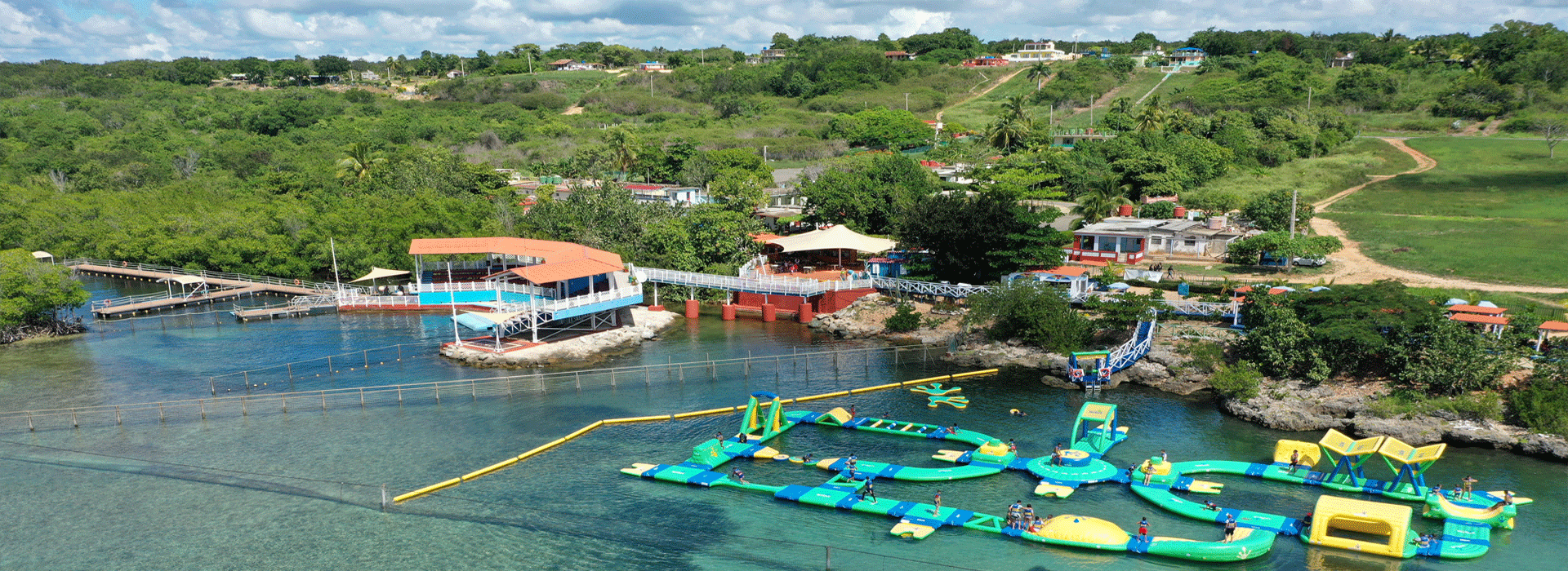 Luftaufnahme von Cienfuegos Delphinarium und Wasserpark.Cienfuegos.Cuba Travel