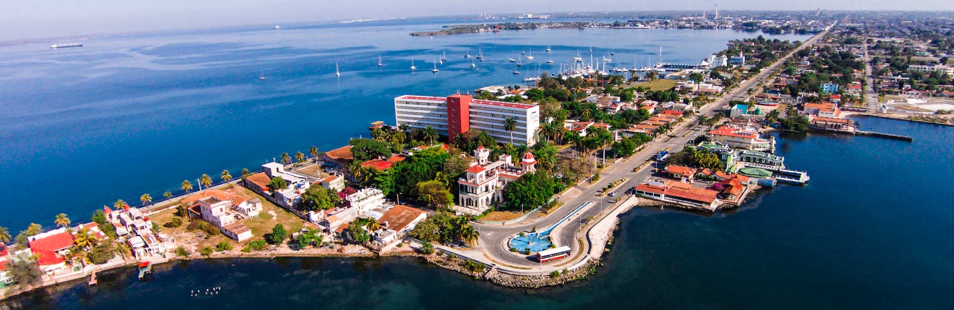 Vue aérienne de Punta Gorda. Cienfuegos, Cuba Travel