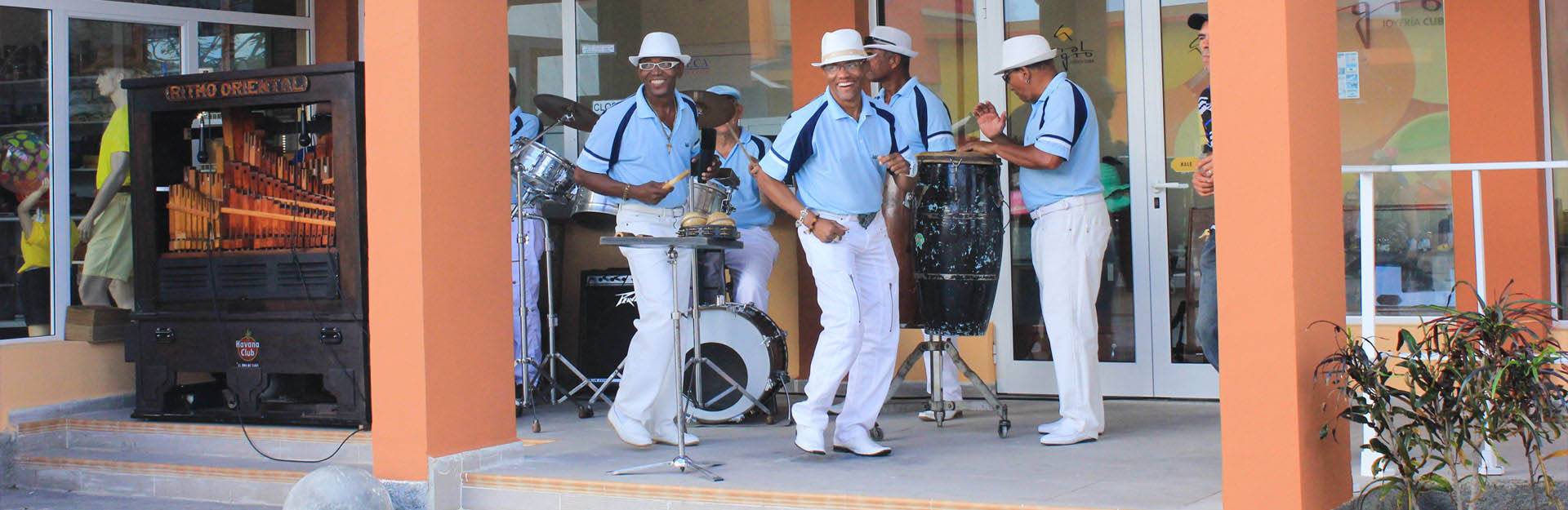 Música Cubana-Holguín-Cuba