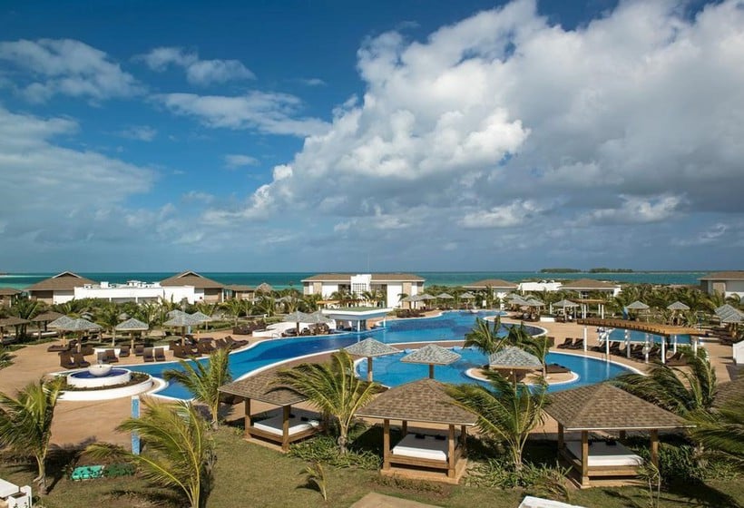 Hotel Iberoestar Playa Pilar, Cayo Guillermo, Jardines del Rey, Ciego de Ávila, Cuba Hotel Iberoestar Playa Pilar, Cayo Guillermo, Jardines del Rey, Ciego de Ávila, Cuba