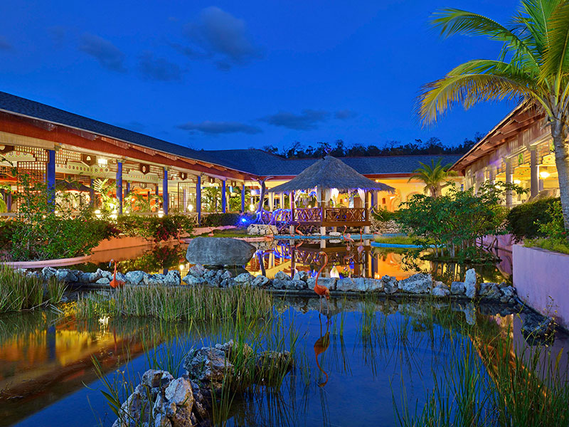 Melia Paradisus Río de Oro, Holguín, Cuba. Melia Paradisus Río de Oro, Holguín, Cuba.