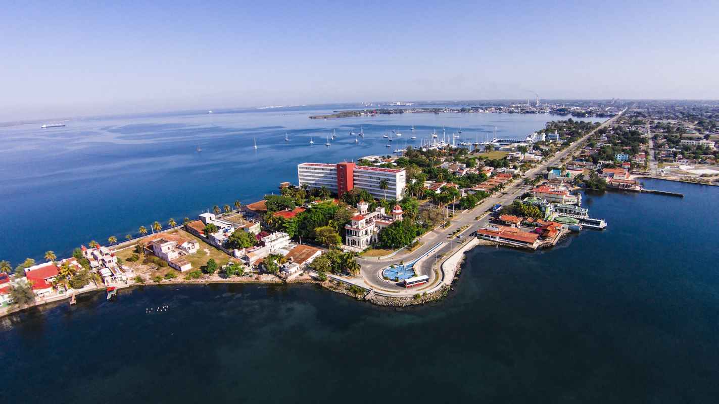 Cienfuegos desde el aire. Cuba Travel