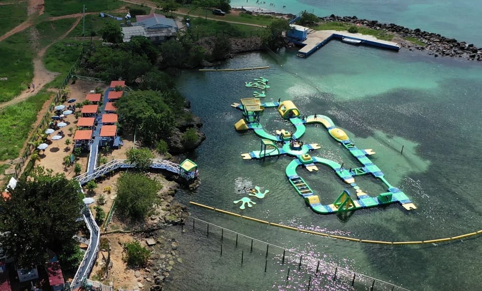 Parque Acuático Inflable, Rancho Luna,Cienfuegos, Cuba Travel