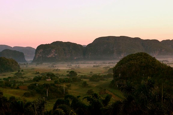 Excursión a Viñales por un día desde Cienfuegos Excursión a Viñales por un día desde Cienfuegos